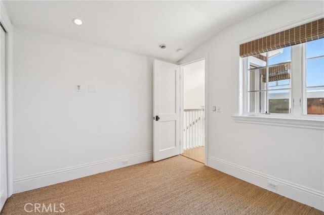 Building Photo - 611 Marigold Ave