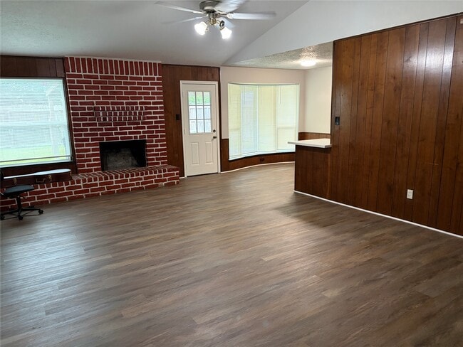 Building Photo - 12719 Huntington Field Dr