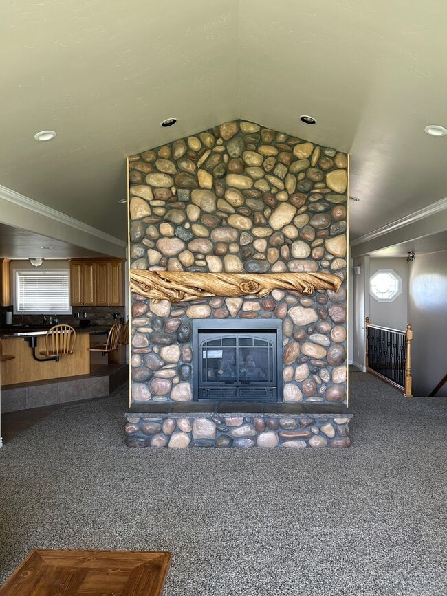Building Photo - Beautiful country charmer with INCREDIBLE ...