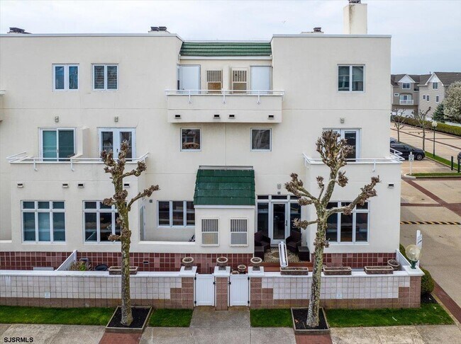 Building Photo - 7701 Atlantic Ave