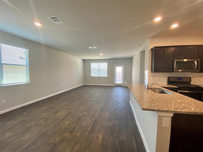 Building Photo - 230 Cherry Laurel Ln