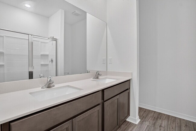 Building Photo - 6170 Dolostone Dr