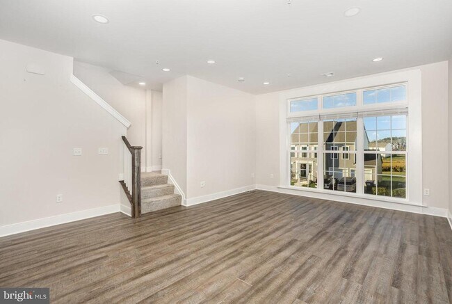 Building Photo - 3119 Herr St