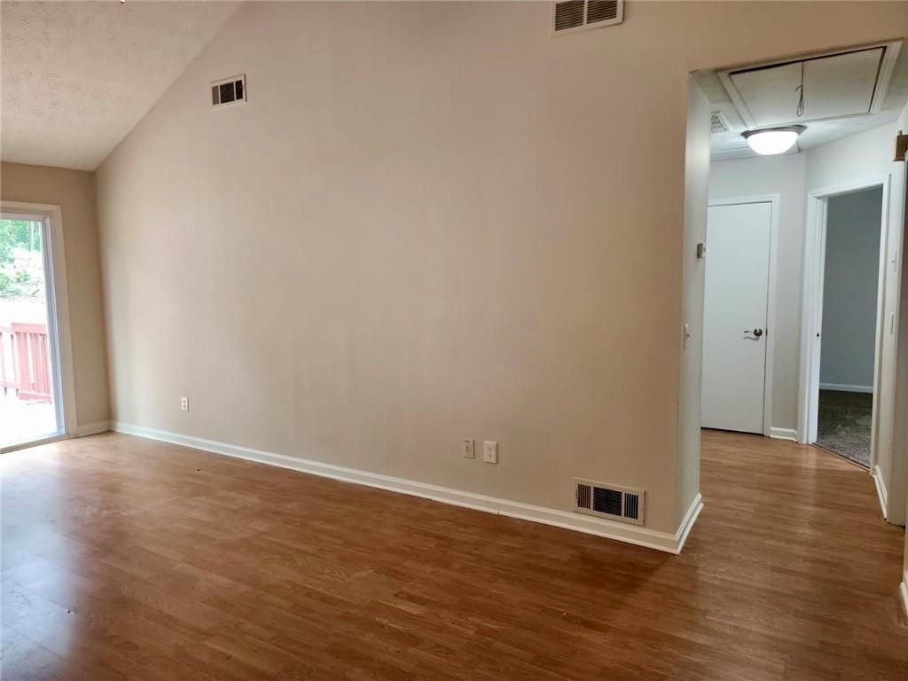 Building Photo - 1367 Fairview Trail NW