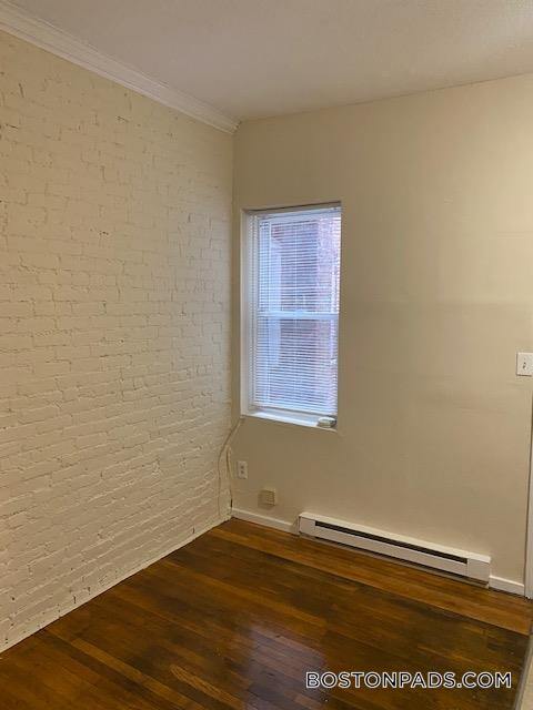 Building Photo - 896 Huntington Ave