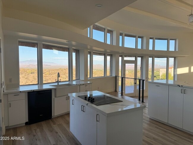 Building Photo - 15633 N Boulder Dr
