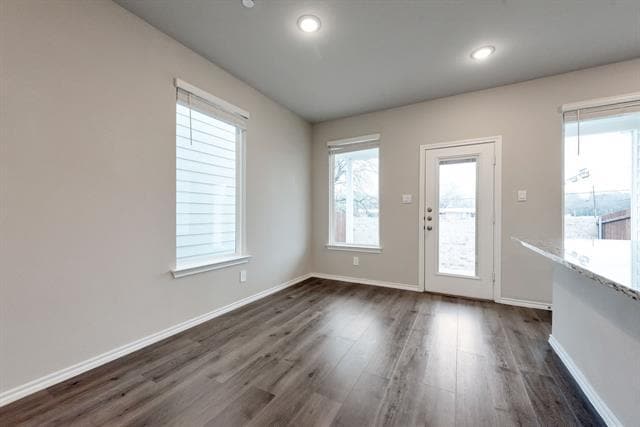 Building Photo - 7069 Cypress Dr