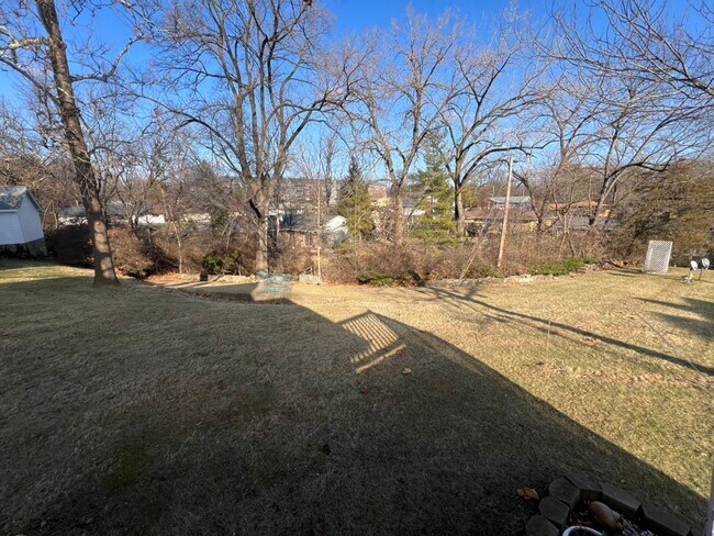 Building Photo - 3 Bedroom/2.5 Bathroom Home in Peoria for Lease