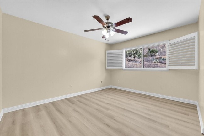 Building Photo - 175 Masters Ave