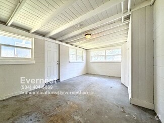 Building Photo - 7935 India Ave