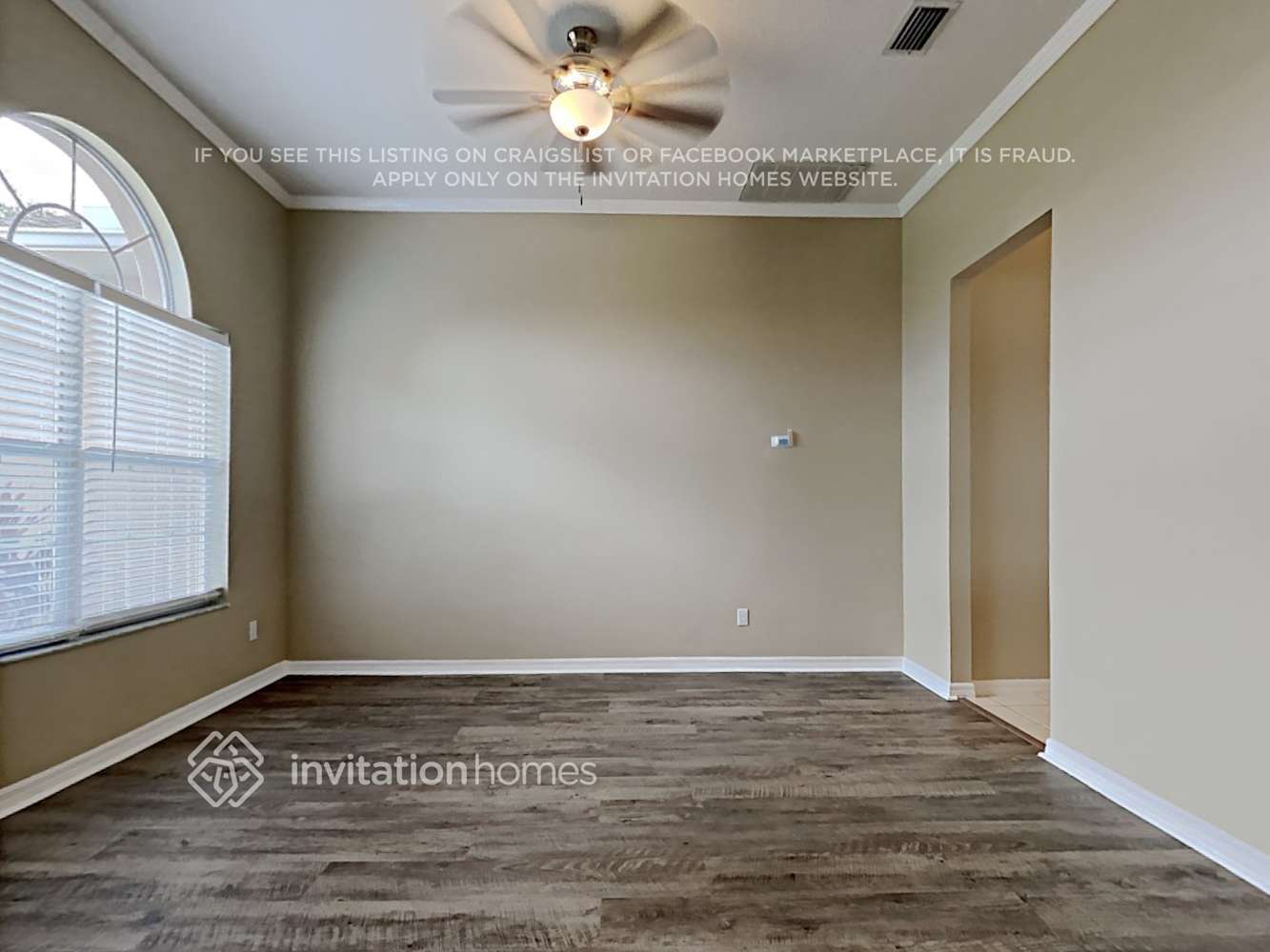 Building Photo - 341 Oak Springs Dr