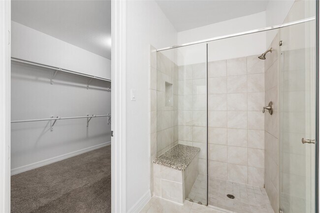 Building Photo - 2923 Golden Honey Ln