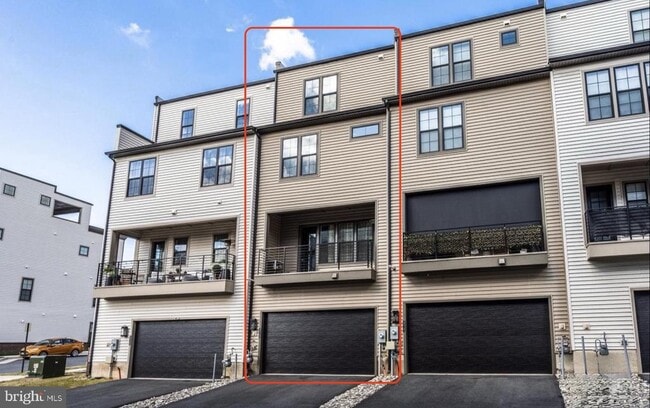 Building Photo - 22143 Penelope Heights Terrace