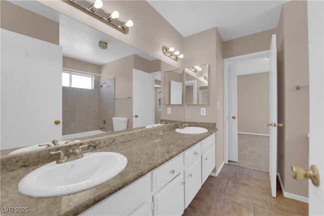 Building Photo - 2830 Belleza Ln
