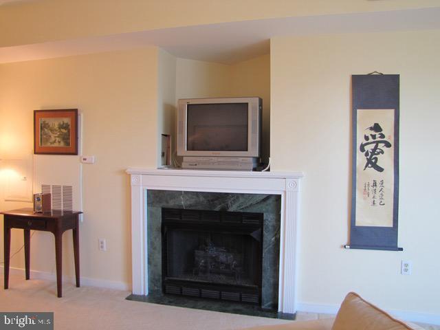 Building Photo - 1625 International Dr