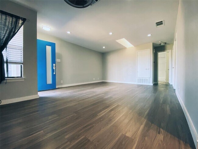 Building Photo - 12411 Turtle Rock Rd