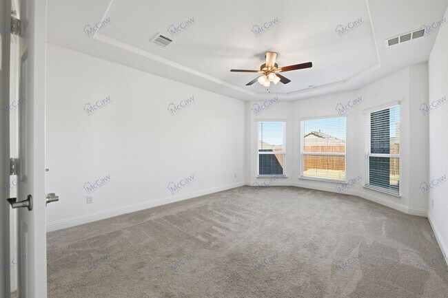 Building Photo - 6700 Palmdale Ln