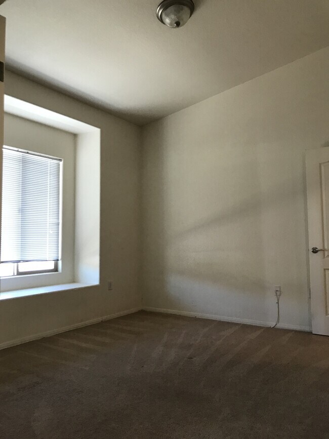 Building Photo - 8985 S Durango Dr