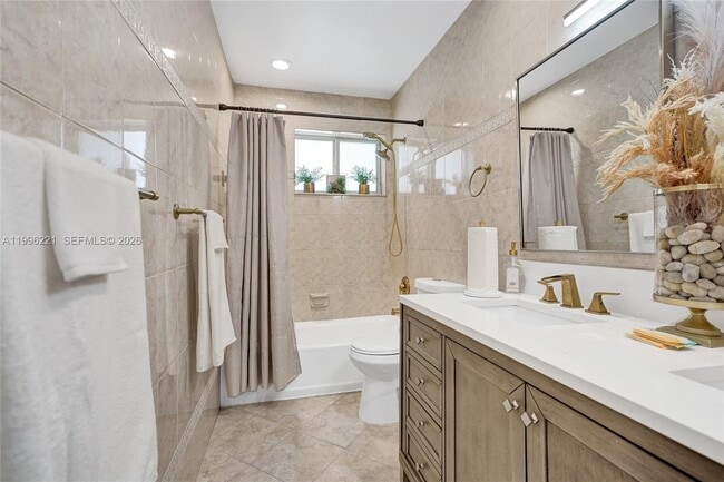 Building Photo - 19625 NW 6th Pl