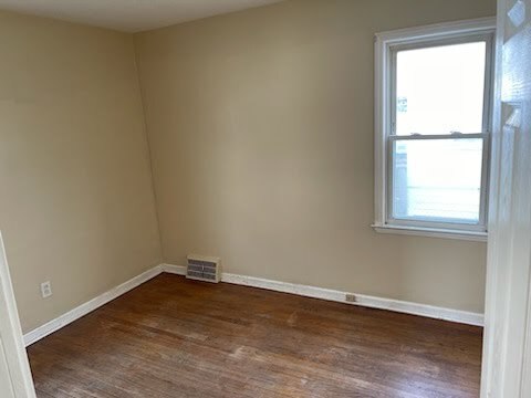 Building Photo - 7551 Chalmers Ave