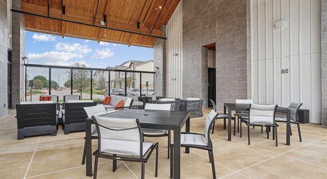 Building Photo - 5845 Blue Sapphire Ave