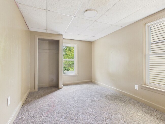 Building Photo - 4 Bedroom Single Family Home in Steelton