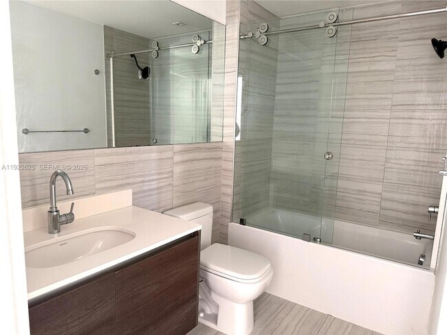 Building Photo - 301 Altara Ave