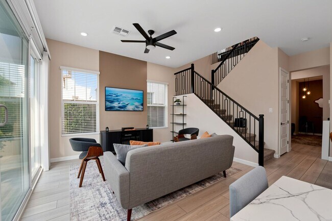 Building Photo - Professionally Designed, Fully Furnished townhome on one of Arabella’s Premium Lots | Scottsdale’...