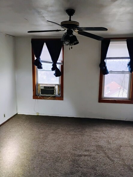 Building Photo - 1508 Ridge Ave