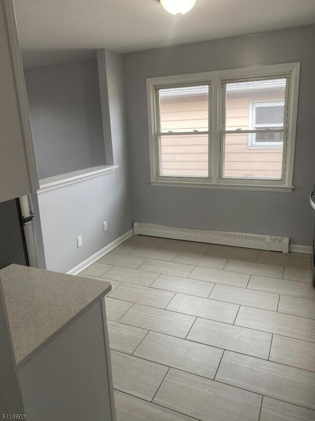 Building Photo - 409 Gable Ln