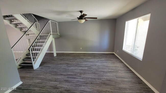 Building Photo - 5846 W Gelding Dr