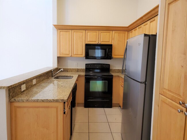 Building Photo - 1313 Periwinkle Pl
