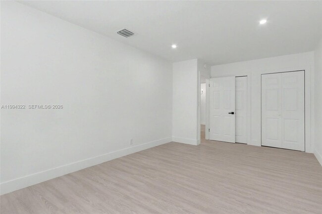 Building Photo - 55 SW 13th St