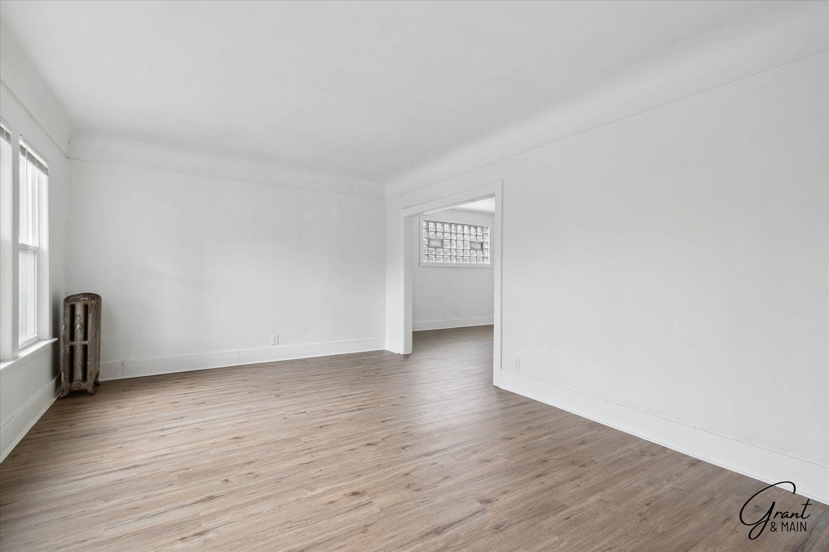 Building Photo - 2433/2435 Pasadena St. -  Missouri Residential Rentals LLC