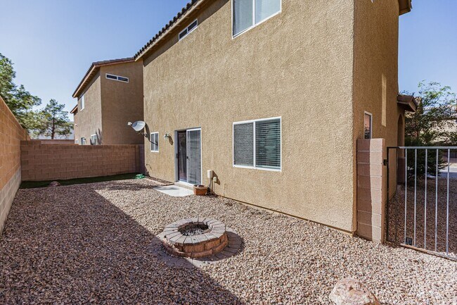 Building Photo - 2 Story Home in a gated community