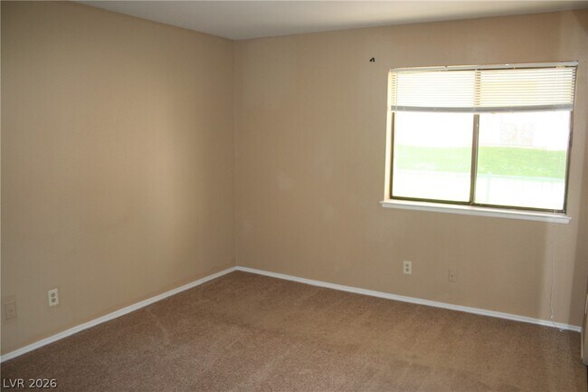 Building Photo - 2894 Lilac Ct