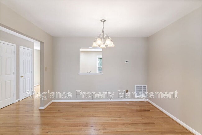 Building Photo - 8073 Morning Meadow Ct