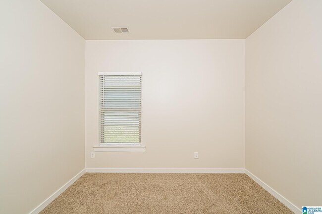 Building Photo - 1400 Brookhaven Dr