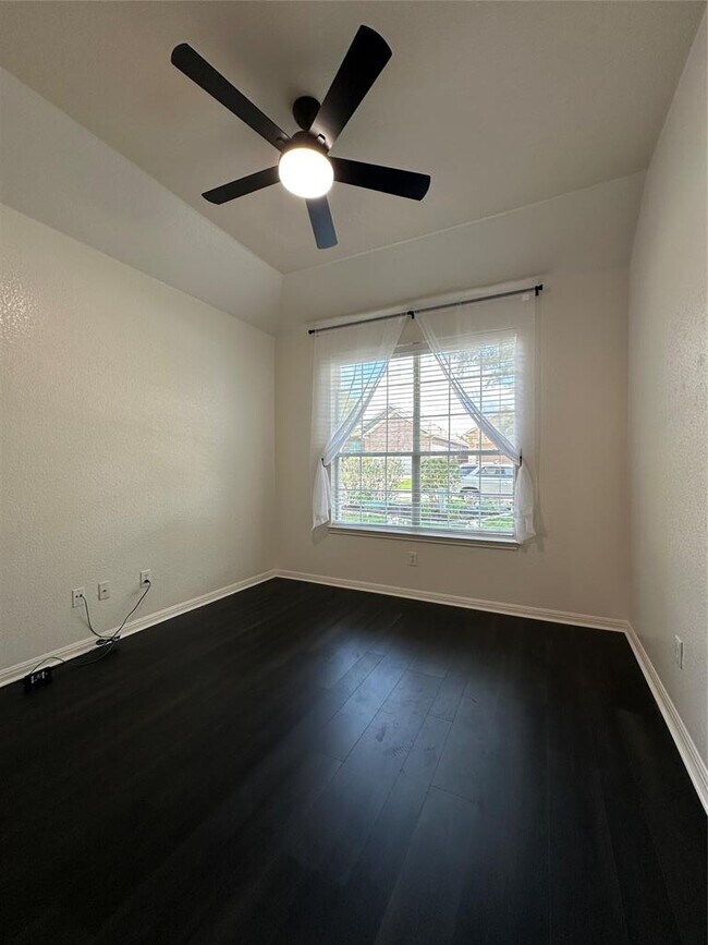 Building Photo - 13105 Appaloosa Chase Dr