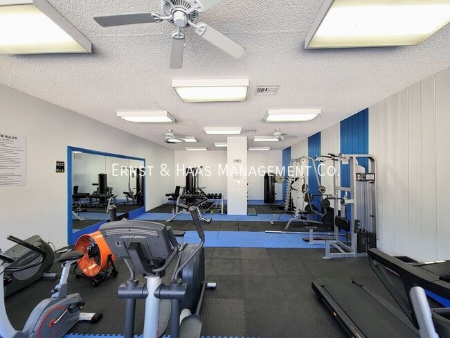 Building Photo - 5585 E Pacific Coast Hwy