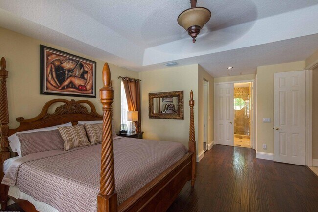 Building Photo - 14816 Stirrup Ln