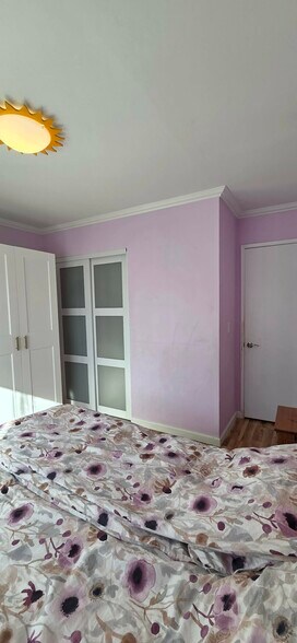 Building Photo - 6017 Via Breve