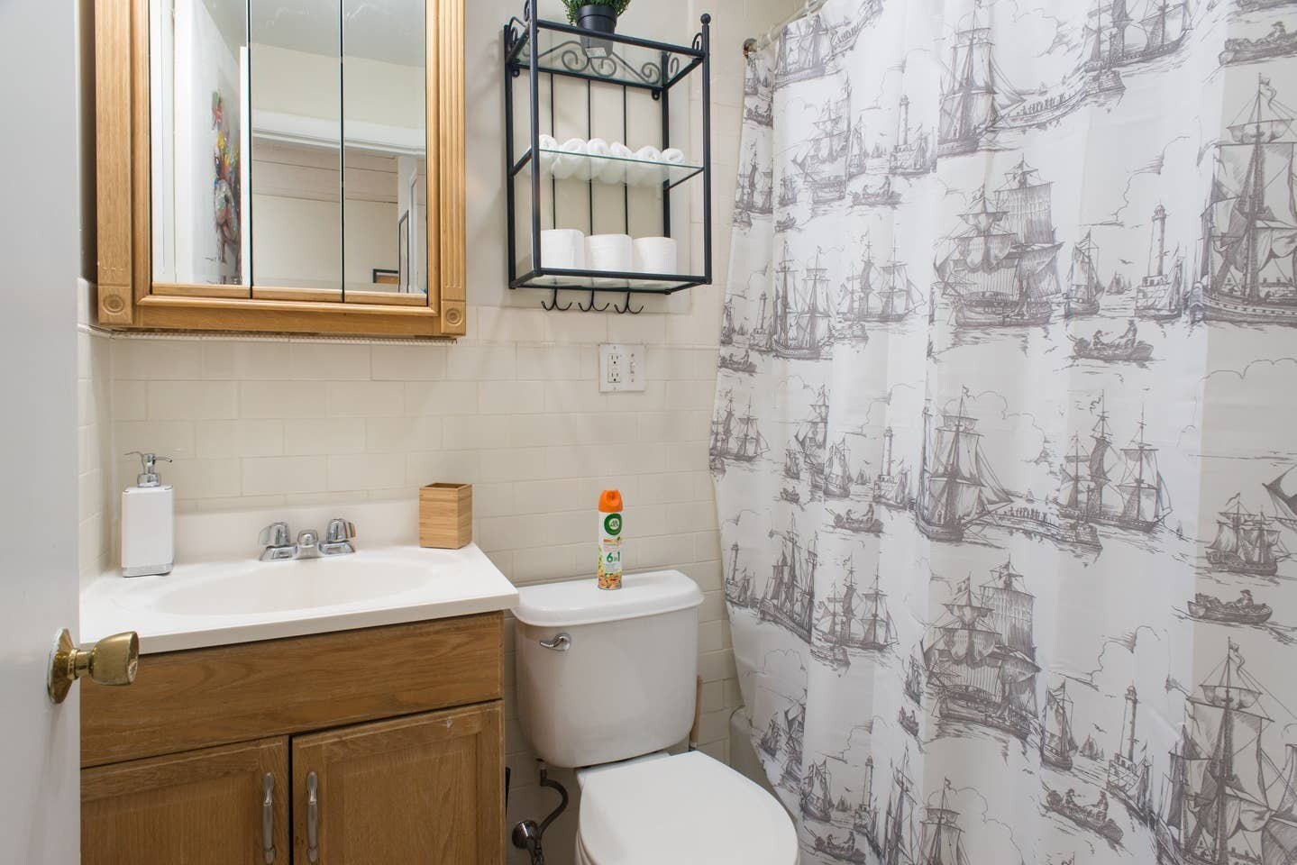 Building Photo - 35 Bay State Rd