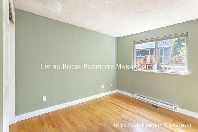 Building Photo - 11315 SW 51st Ave
