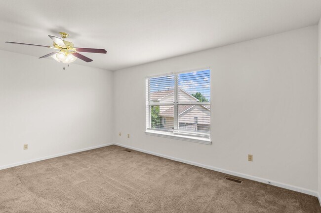 Building Photo - 2412-2414 Calder Ct.