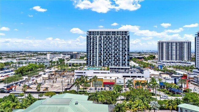 Building Photo - 5300 Paseo Blvd