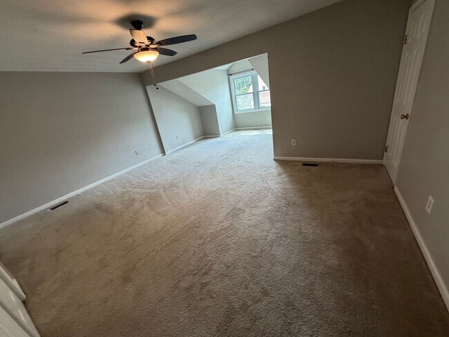 Building Photo - 502 Kempsville Greens Ct