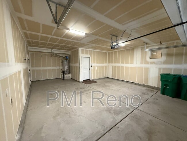 Building Photo - 5989 Sweet Cherry Dr