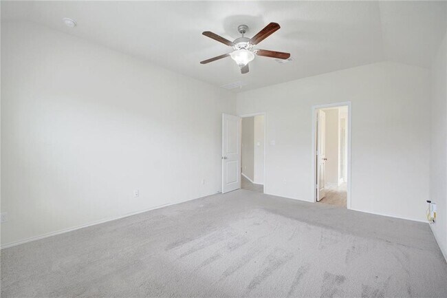 Building Photo - 21716 Windmill Ranch Ave