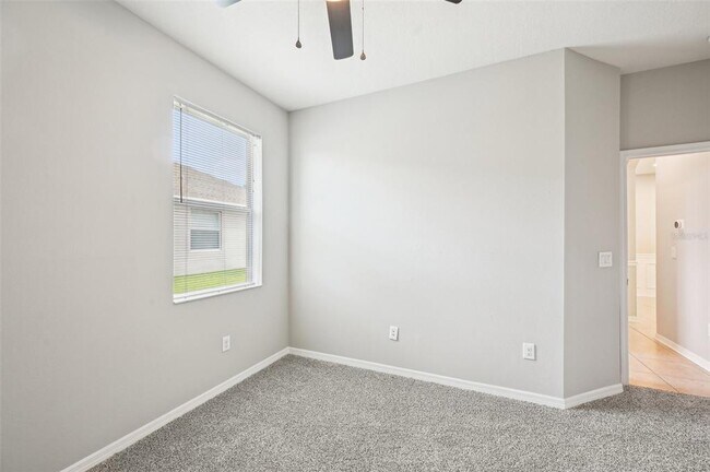 Building Photo - 12612 Avelar Creek Dr